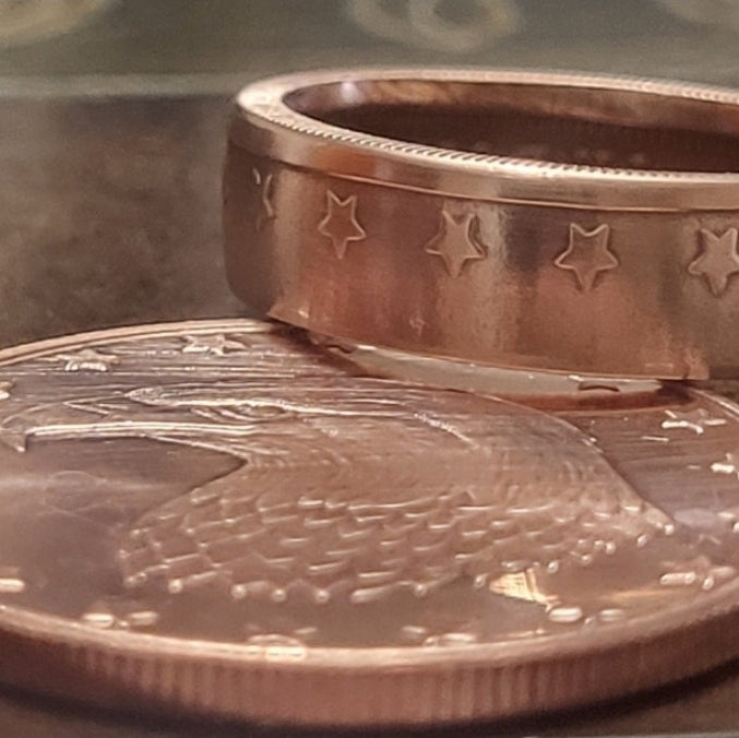 American Eagle / Star Ring